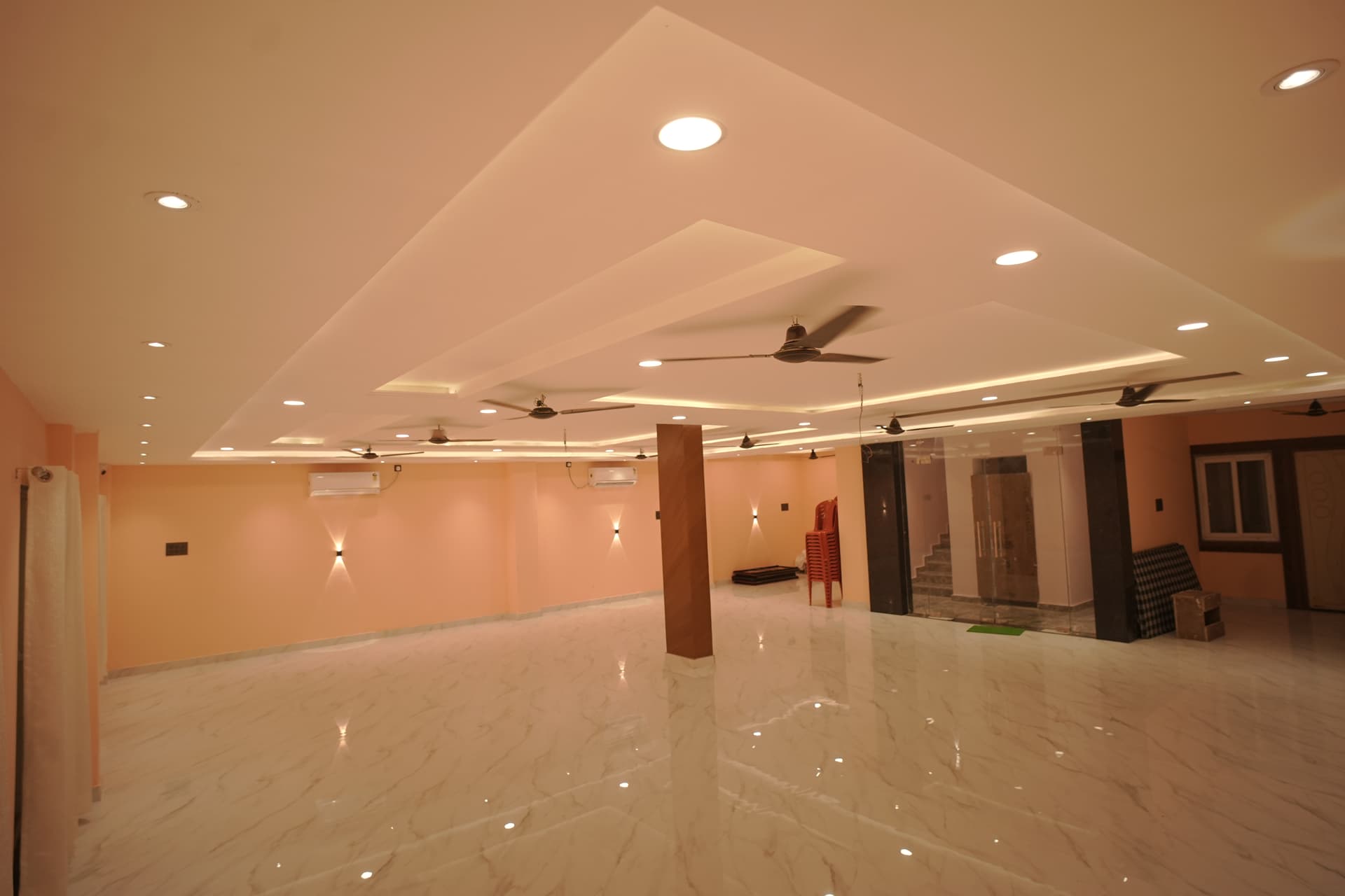 Modern banquet hall near Paharia