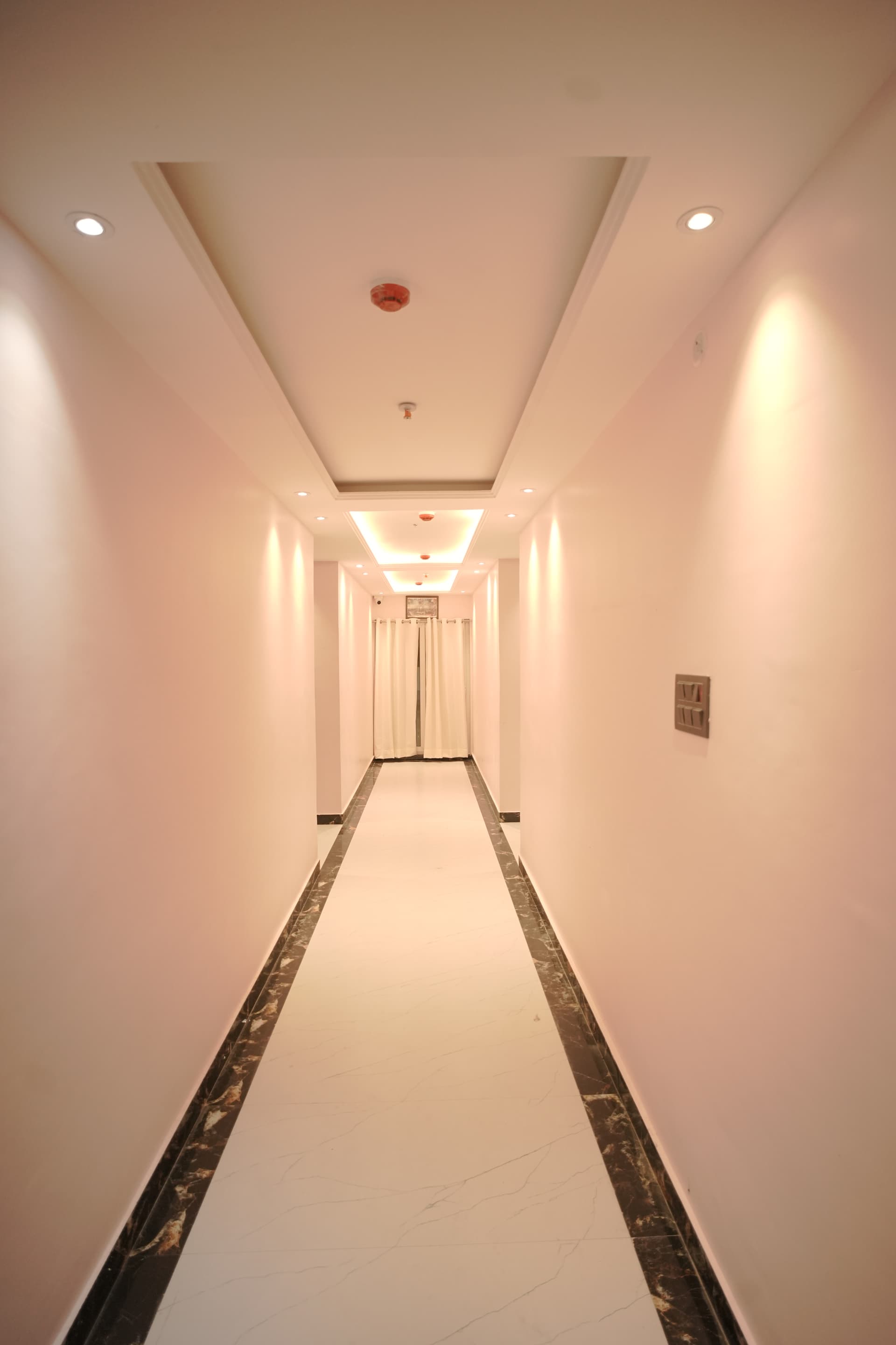Durgesh Inn hotel ambiance